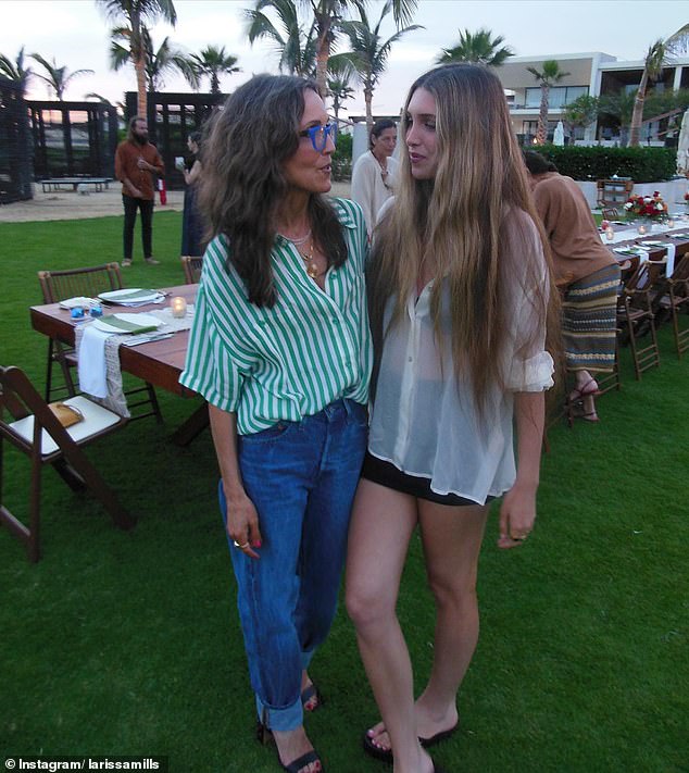 larissa mills feet 2