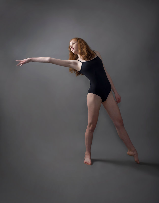 larissa riess feet 2