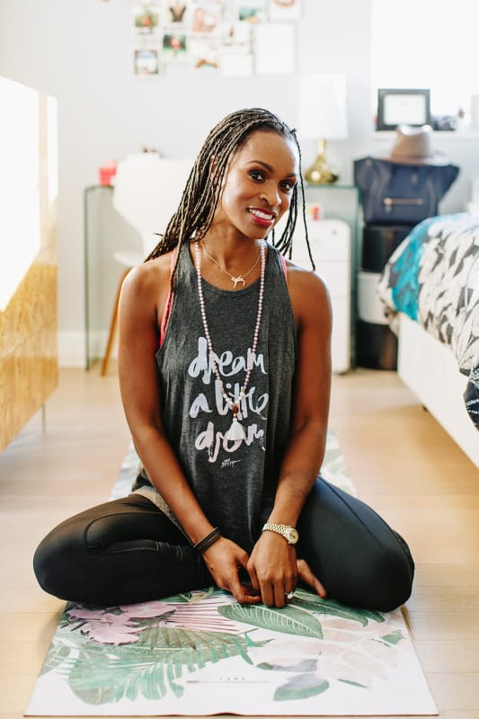 latham thomas feet 1