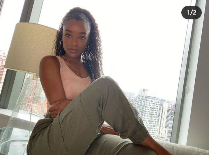 latoya tonodeo feet 4