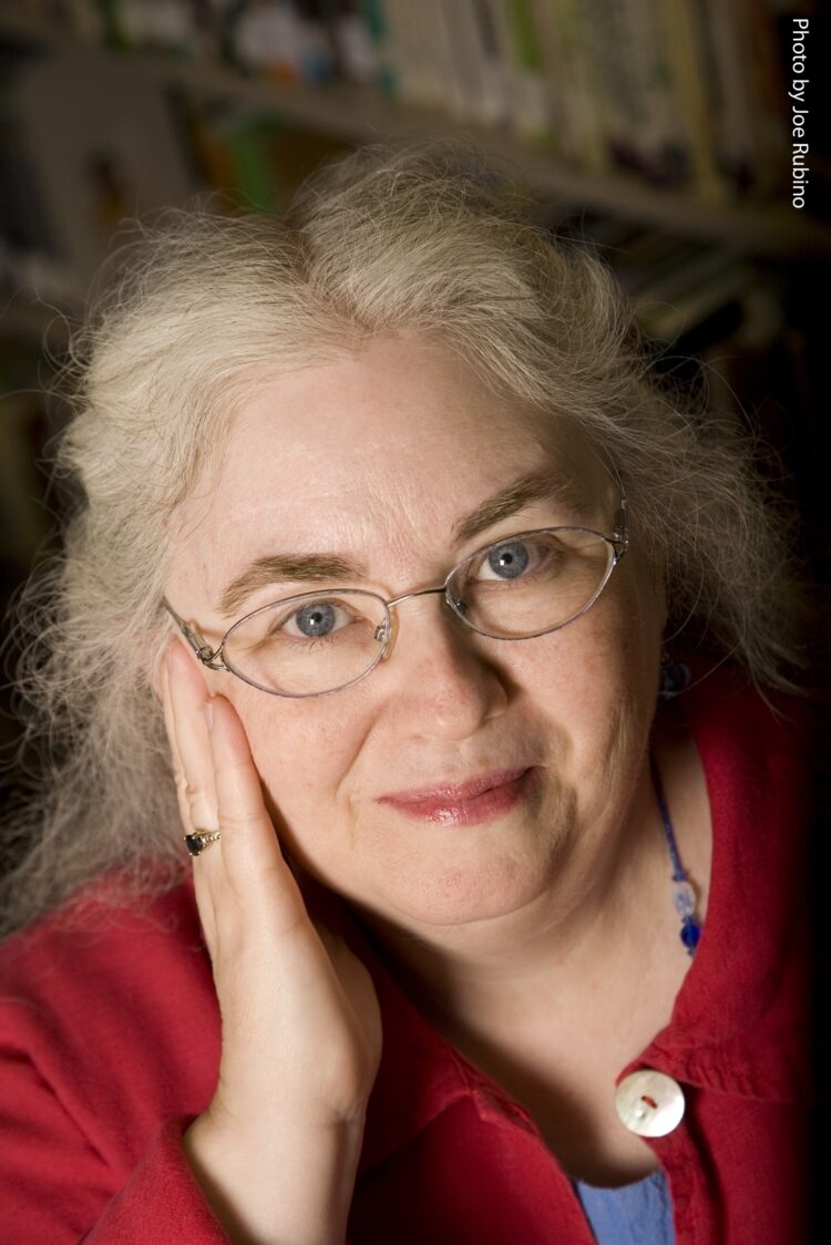 laura amy schlitz feet 5