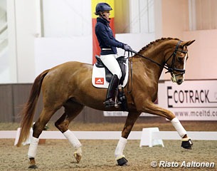 laura bechtolsheimer feet