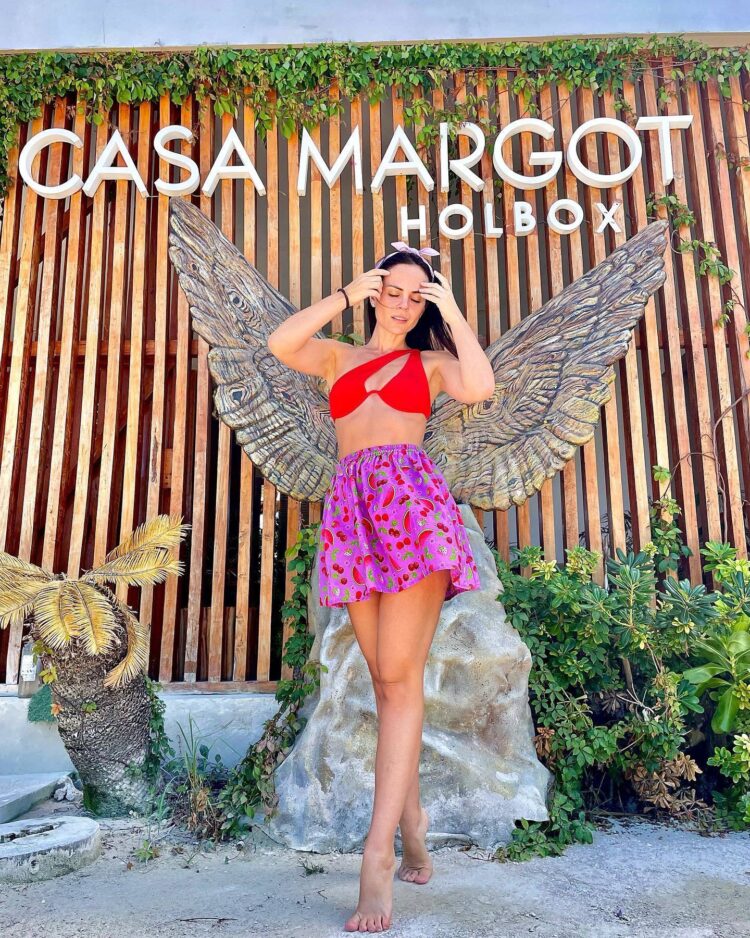 laura carmine feet 4