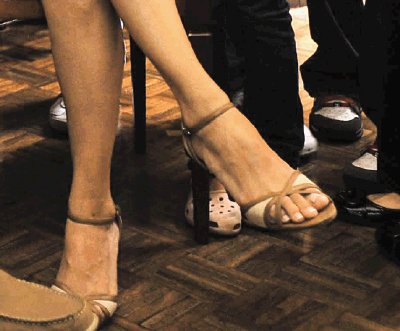 laura chinchilla feet 6