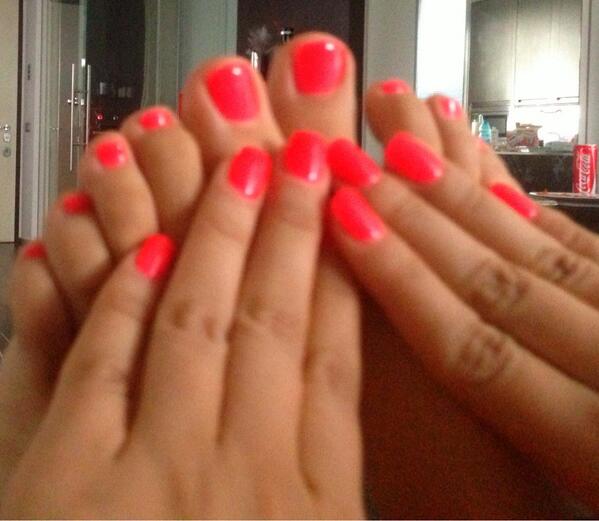 laura cremaschi feet 1