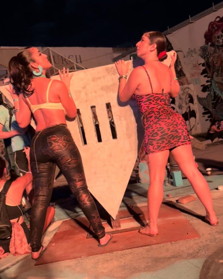 laura di lorenzo feet 5