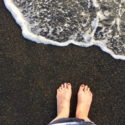 laura donnelly feet 6