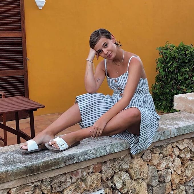 laura escanes feet 2