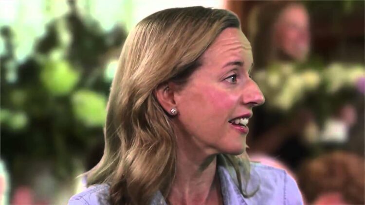 laura faye smith feet 5