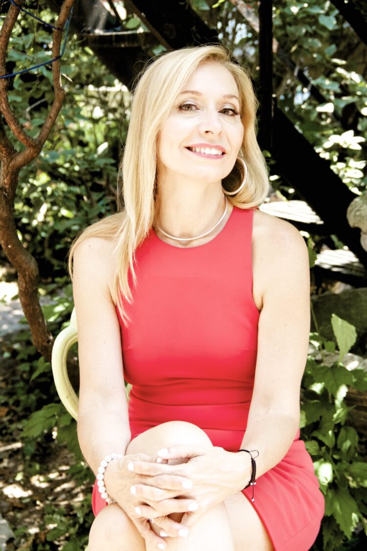 laura fernandes feet 4 scaled