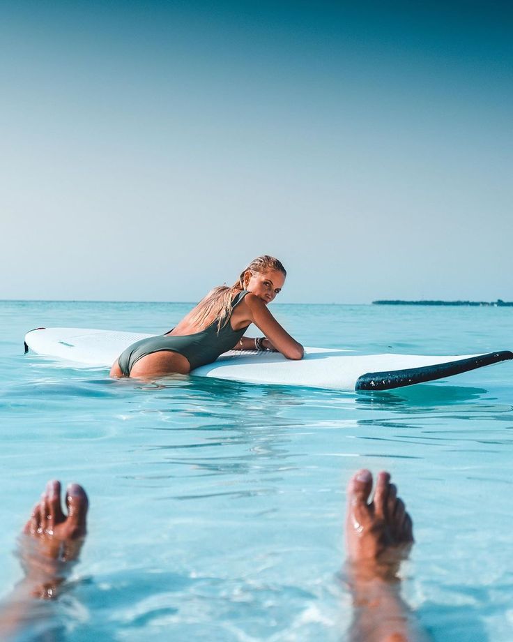 laura herbert feet 6