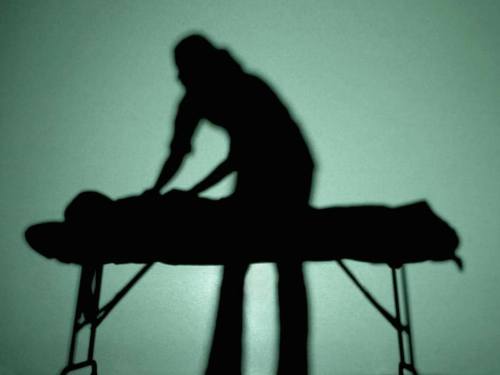 laura hickman feet 3