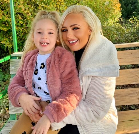 laura jane popsey feet 6