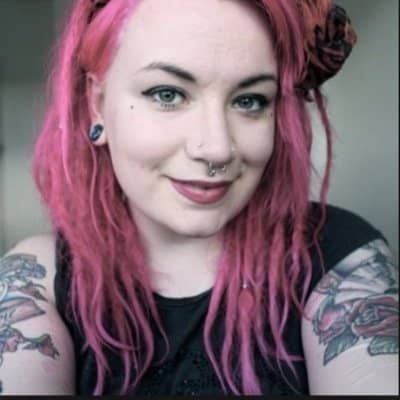 laura lejeune feet 3