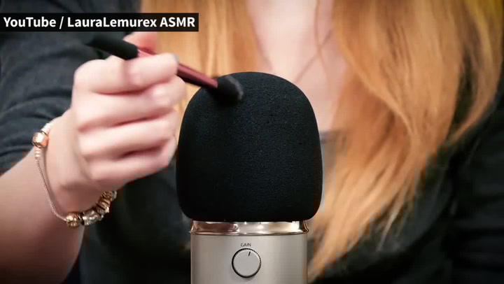 laura lemurex feet 4