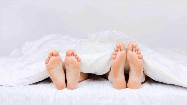 laura menezes feet 6