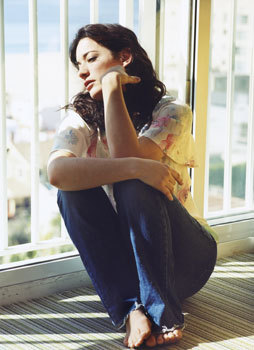 laura michelle kelly feet 4