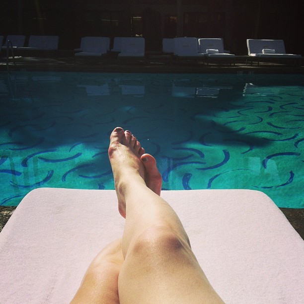 laura michelle kelly feet 5