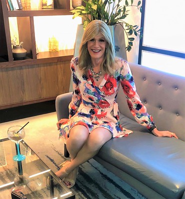 laura stevenson feet 4