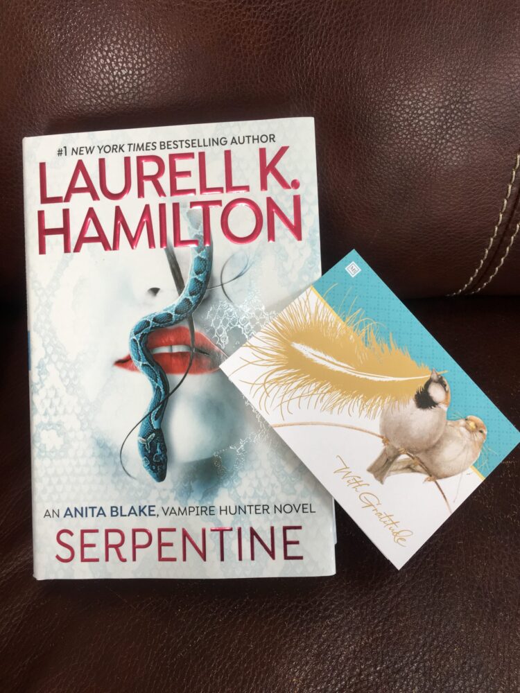 laurell k. hamilton feet 6