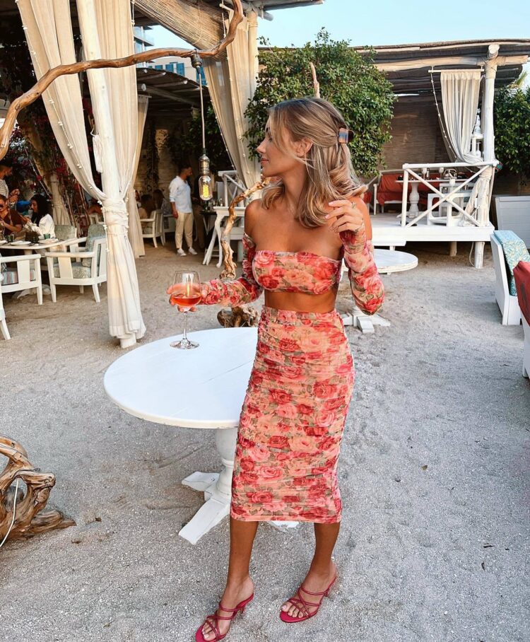 lauren andersen feet 6