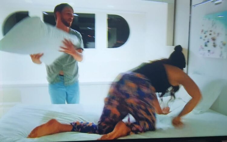 lauren burchell feet 5