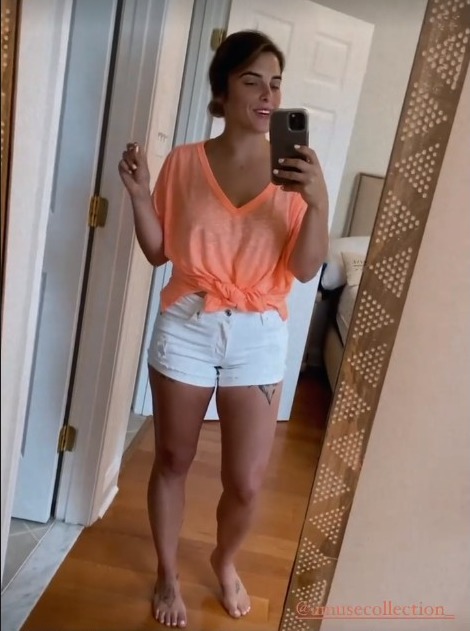 lauren comeau feet 1