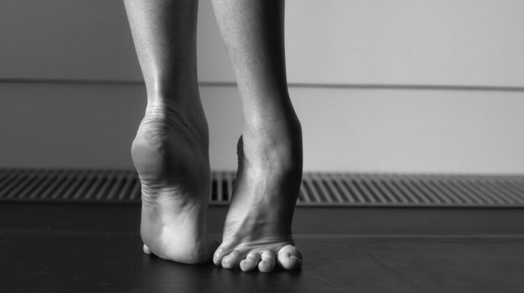 lauren cuthbertson feet 2