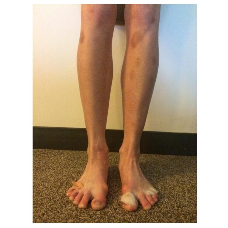 lauren cuthbertson feet