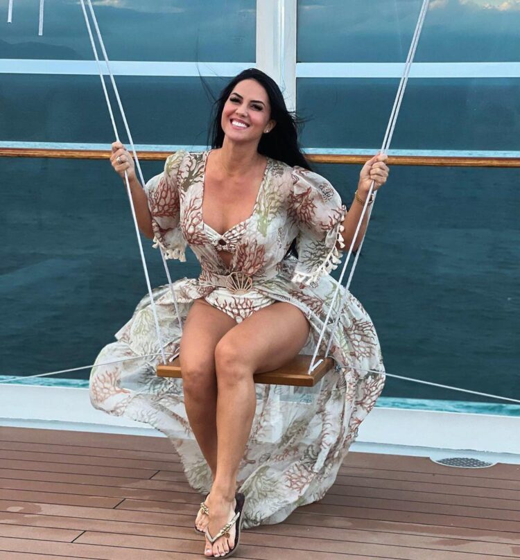 lauren de la cerda feet 5