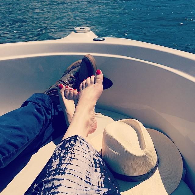 lauren elaine feet 2