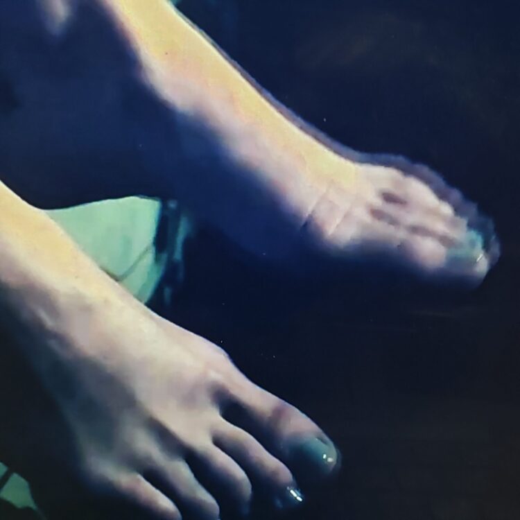 lauren elizabeth feet 3 scaled