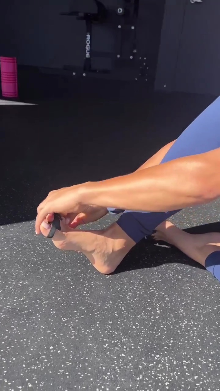 lauren fisher feet 5