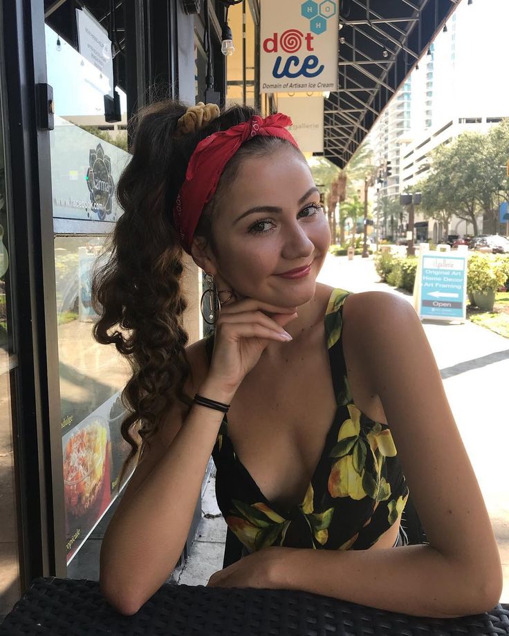 lauren gavornik feet 1