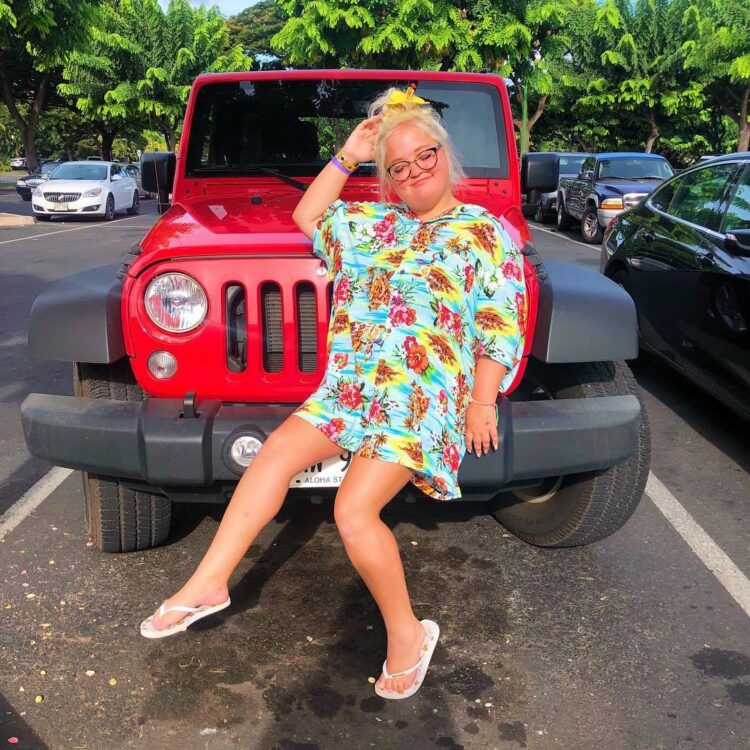 lauren godwin feet 2