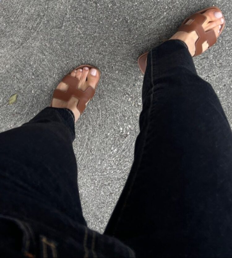 lauren gores ireland feet