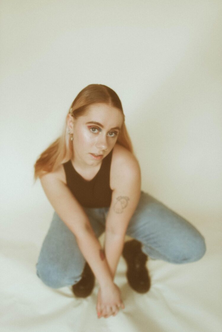 lauren grace feet scaled