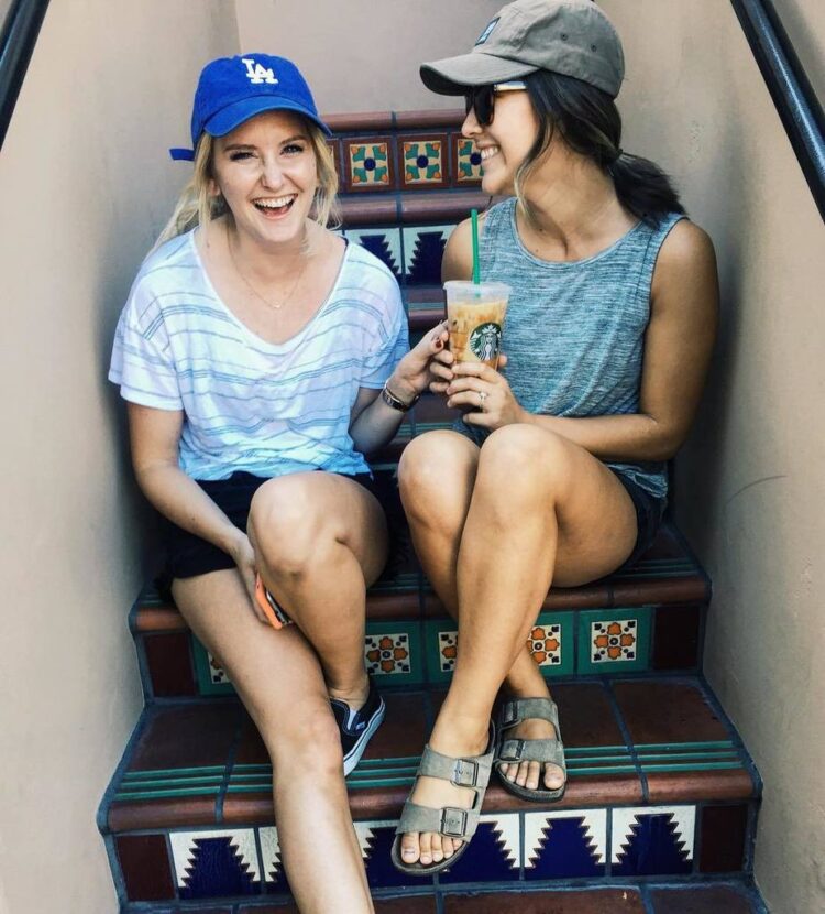 lauren hudson feet