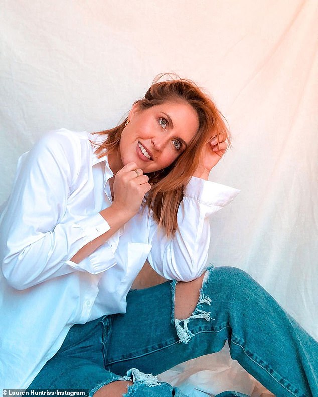 lauren huntriss feet 4