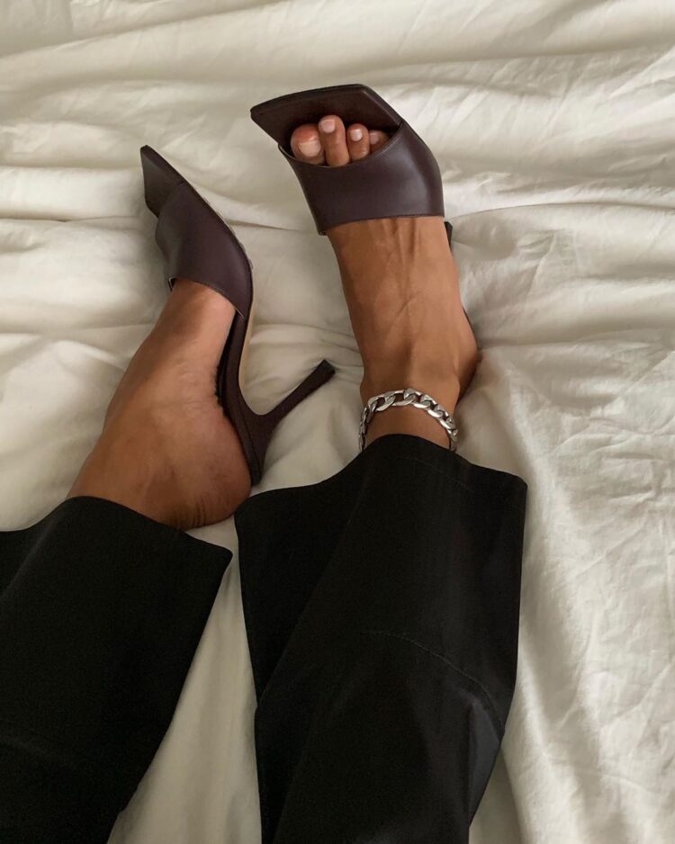 lauren johnson feet 6