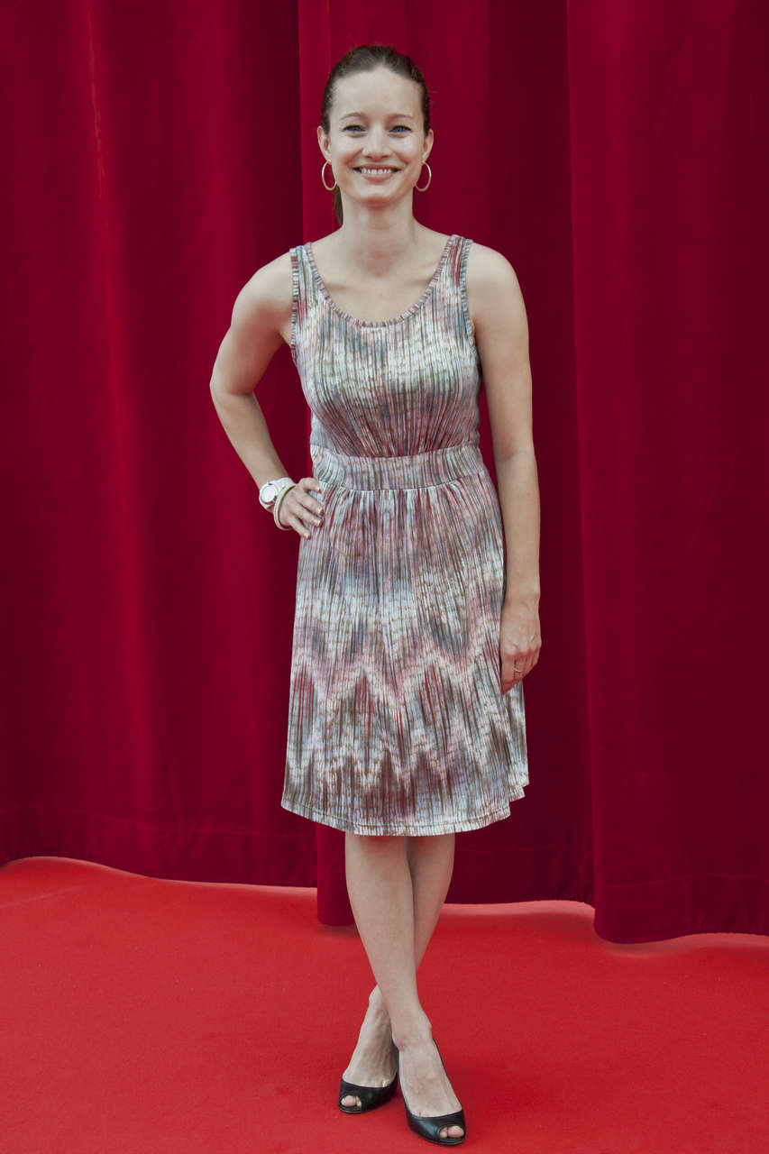 lauren kelly lebouef feet 4