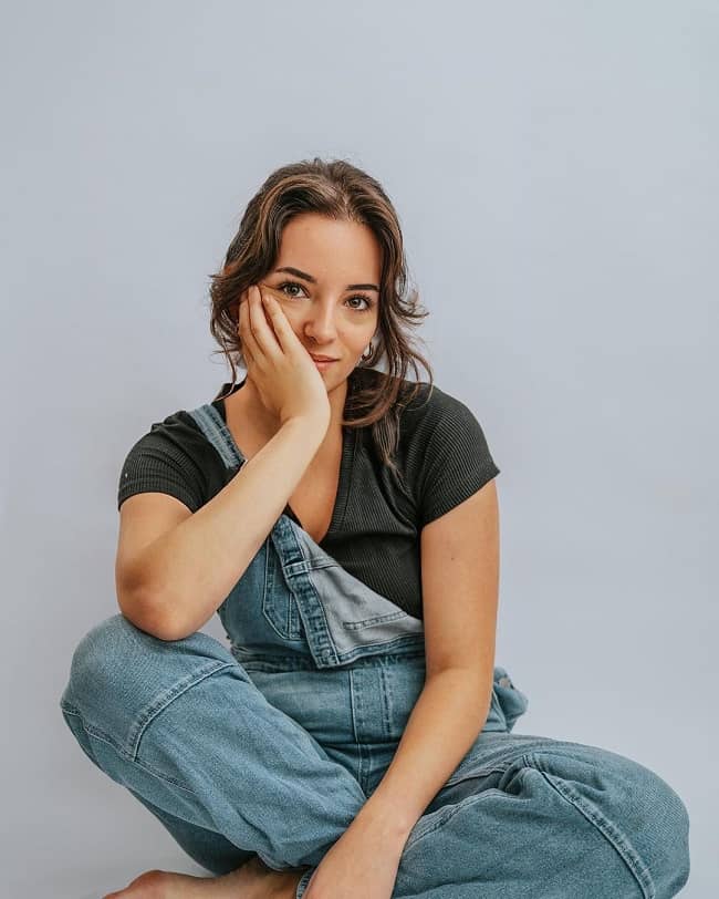 Lauren Kim Ripley Feet