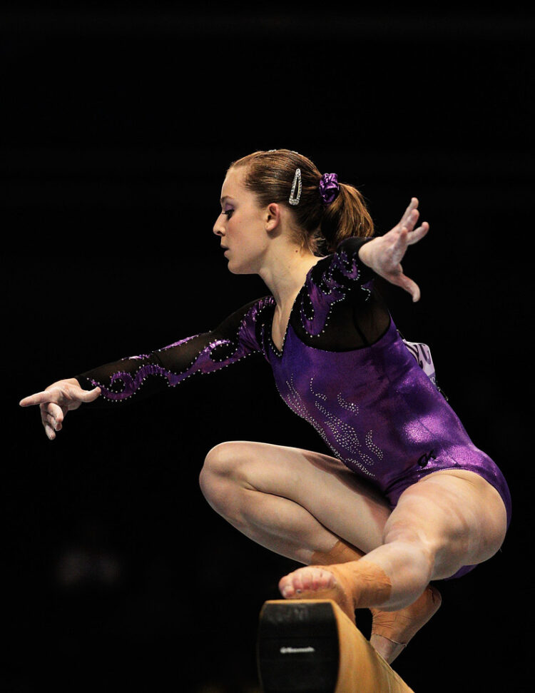 lauren mitchell feet