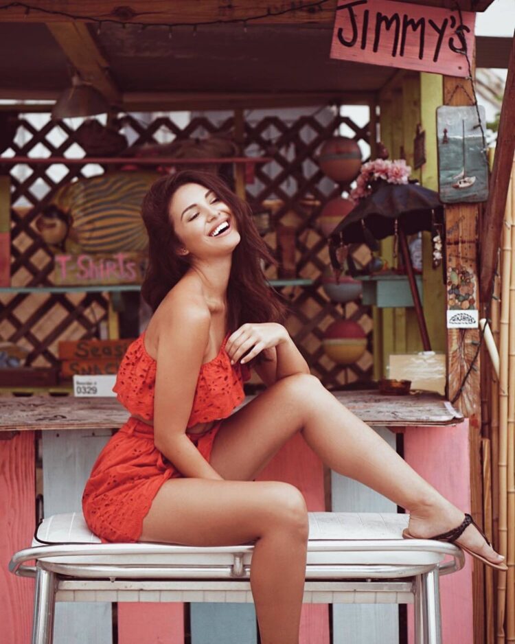 lauren nicole feet 3