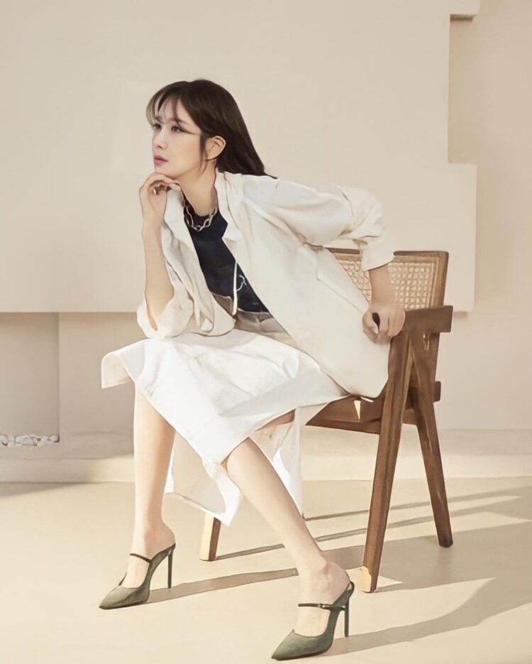 lauren olivia feet 6