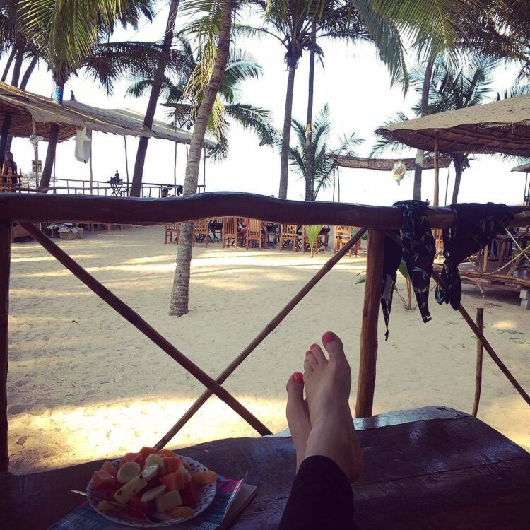 lauren samuels feet 2