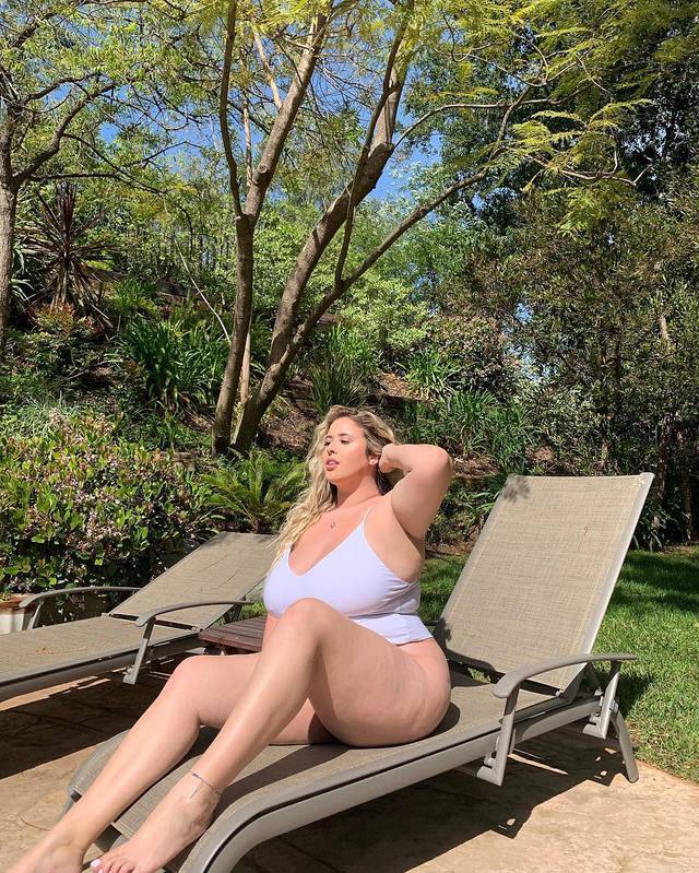 lauren sangster feet