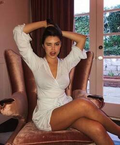 lauren searle feet 6