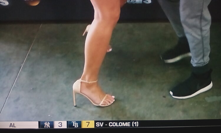 lauren shehadi feet