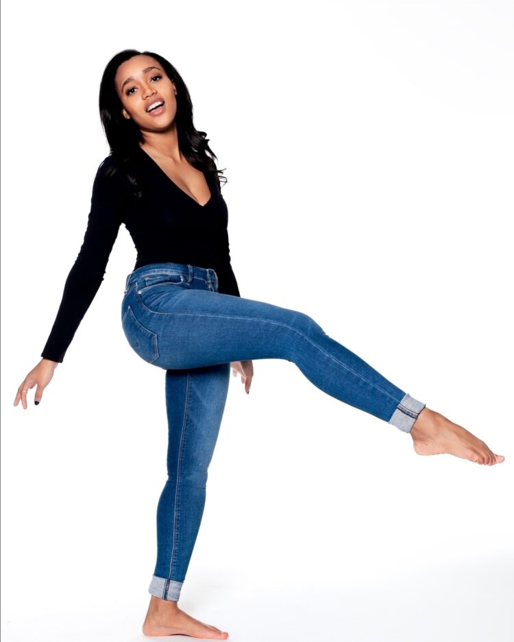 lauren simmons feet 1